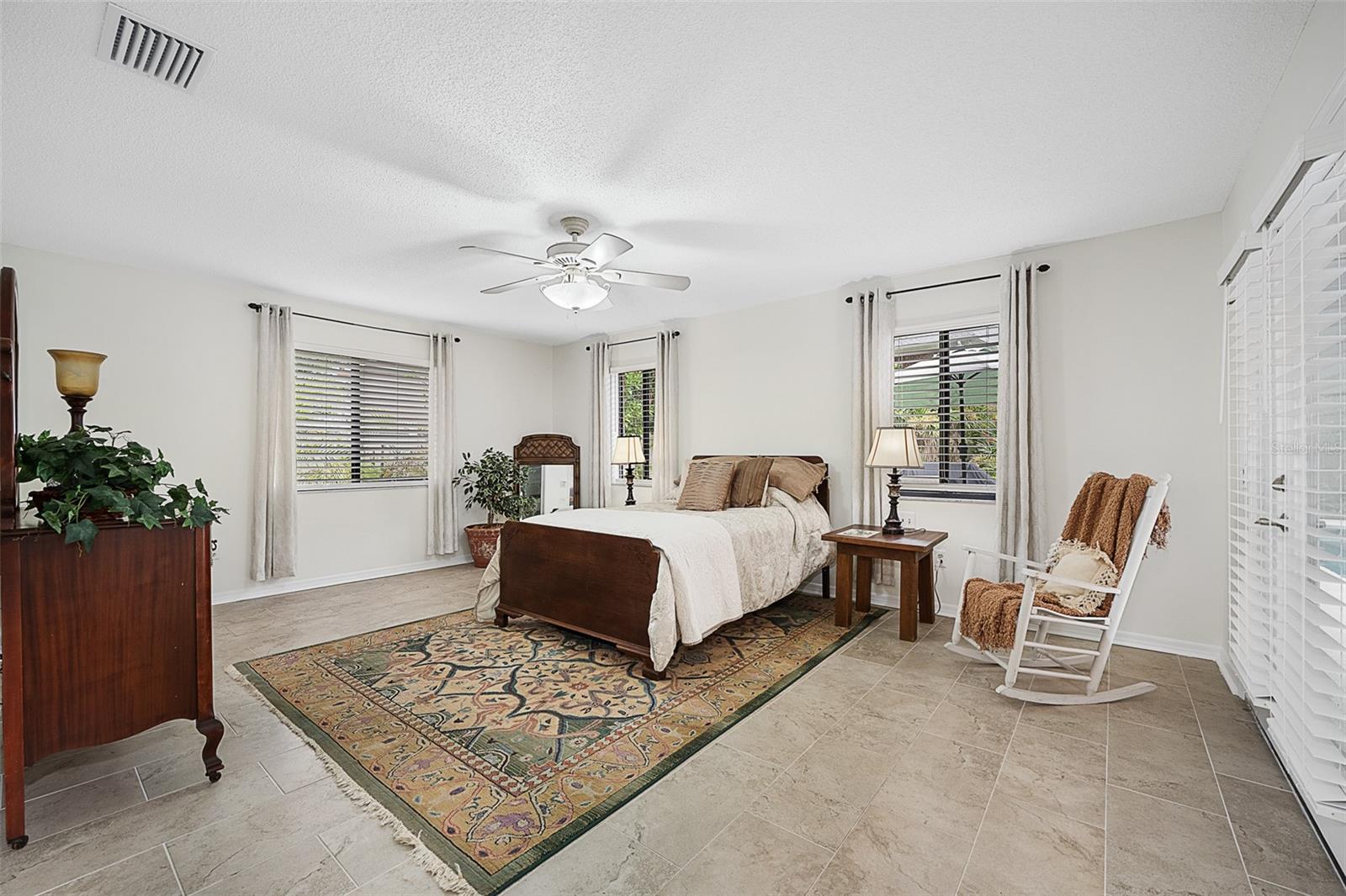 1 CROOKED BRIDGE WAY, ORMOND BEACH, FL, 32174