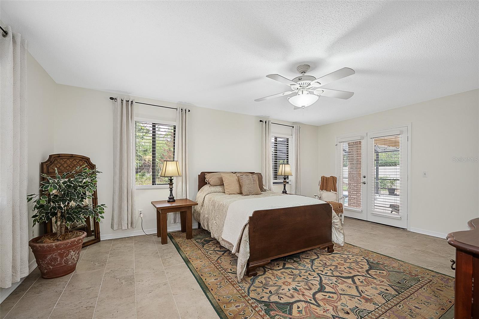 1 CROOKED BRIDGE WAY, ORMOND BEACH, FL, 32174