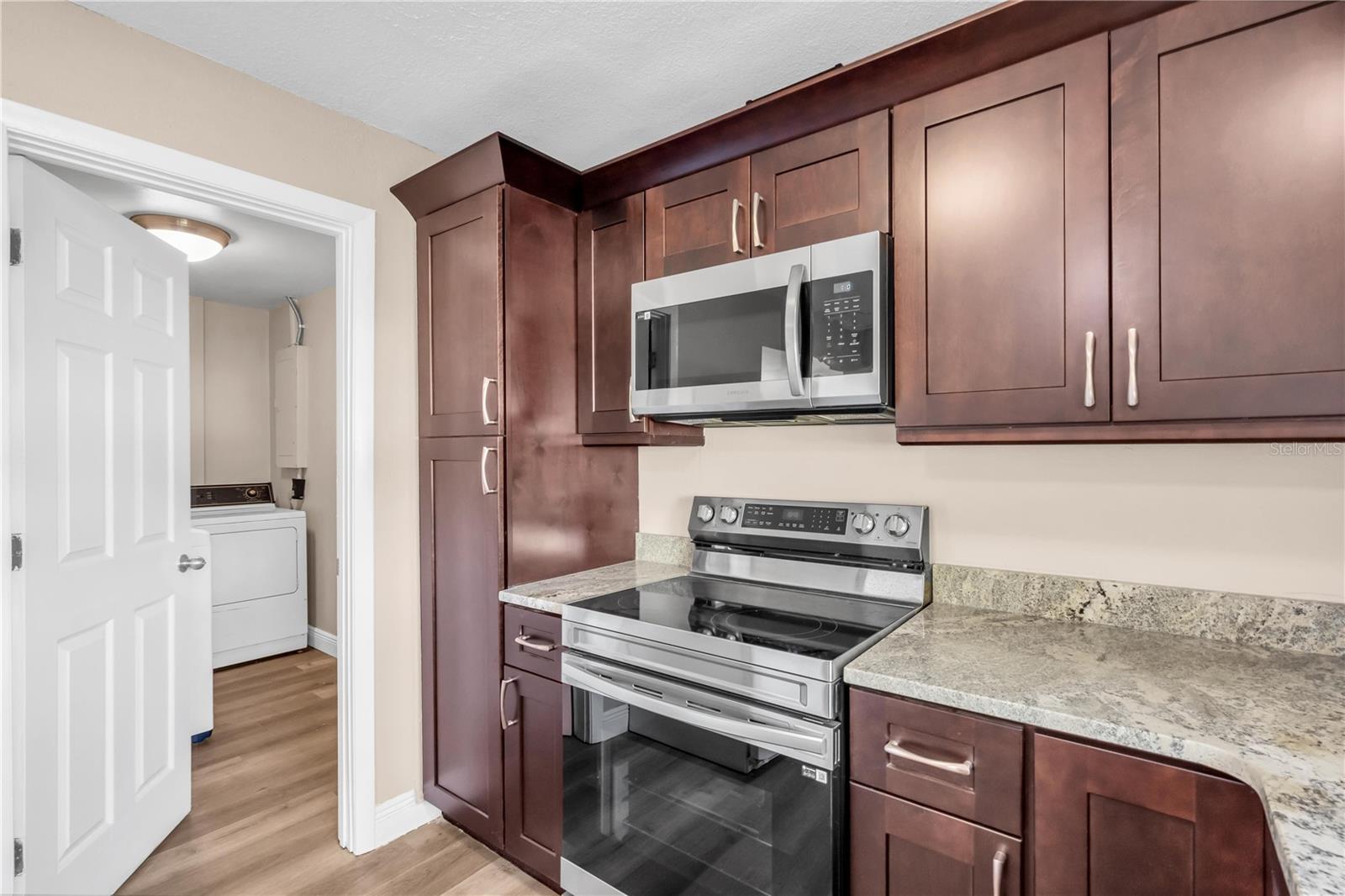 6860 PARK ST S, SOUTH PASADENA, FL, 33707