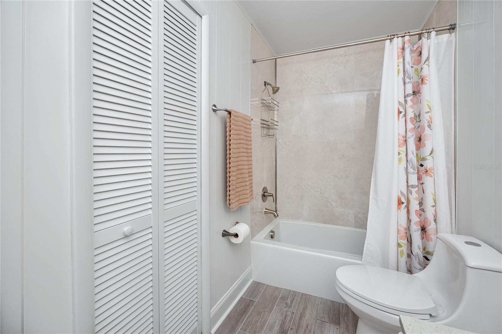 2101 FOX CHASE BLVD #107, PALM HARBOR, FL, 34683