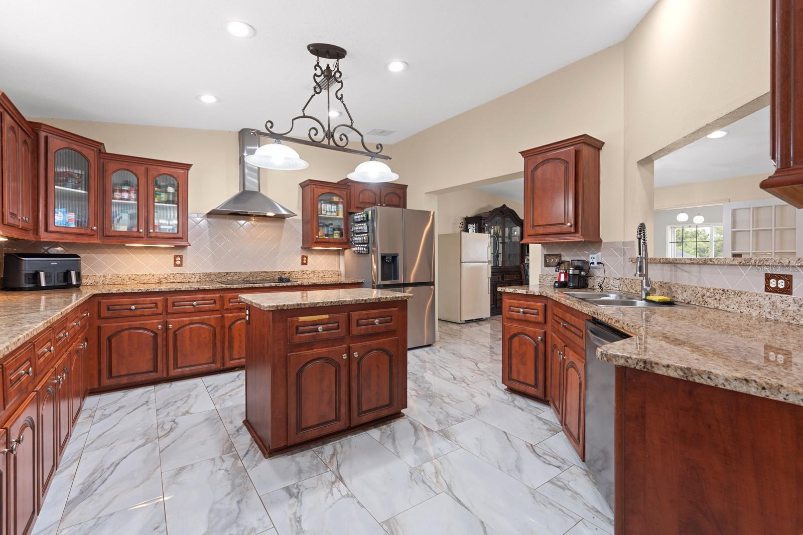 37520 PHELPS RD, ZEPHYRHILLS, FL, 33541