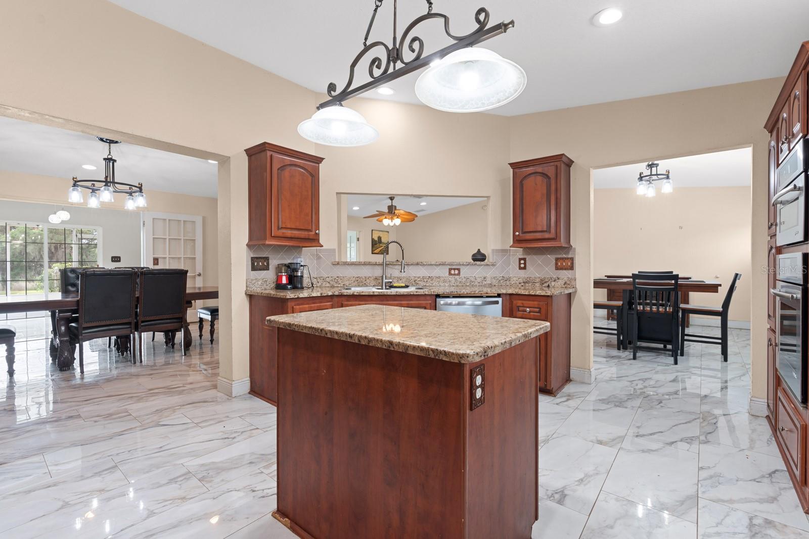 37520 PHELPS RD, ZEPHYRHILLS, FL, 33541
