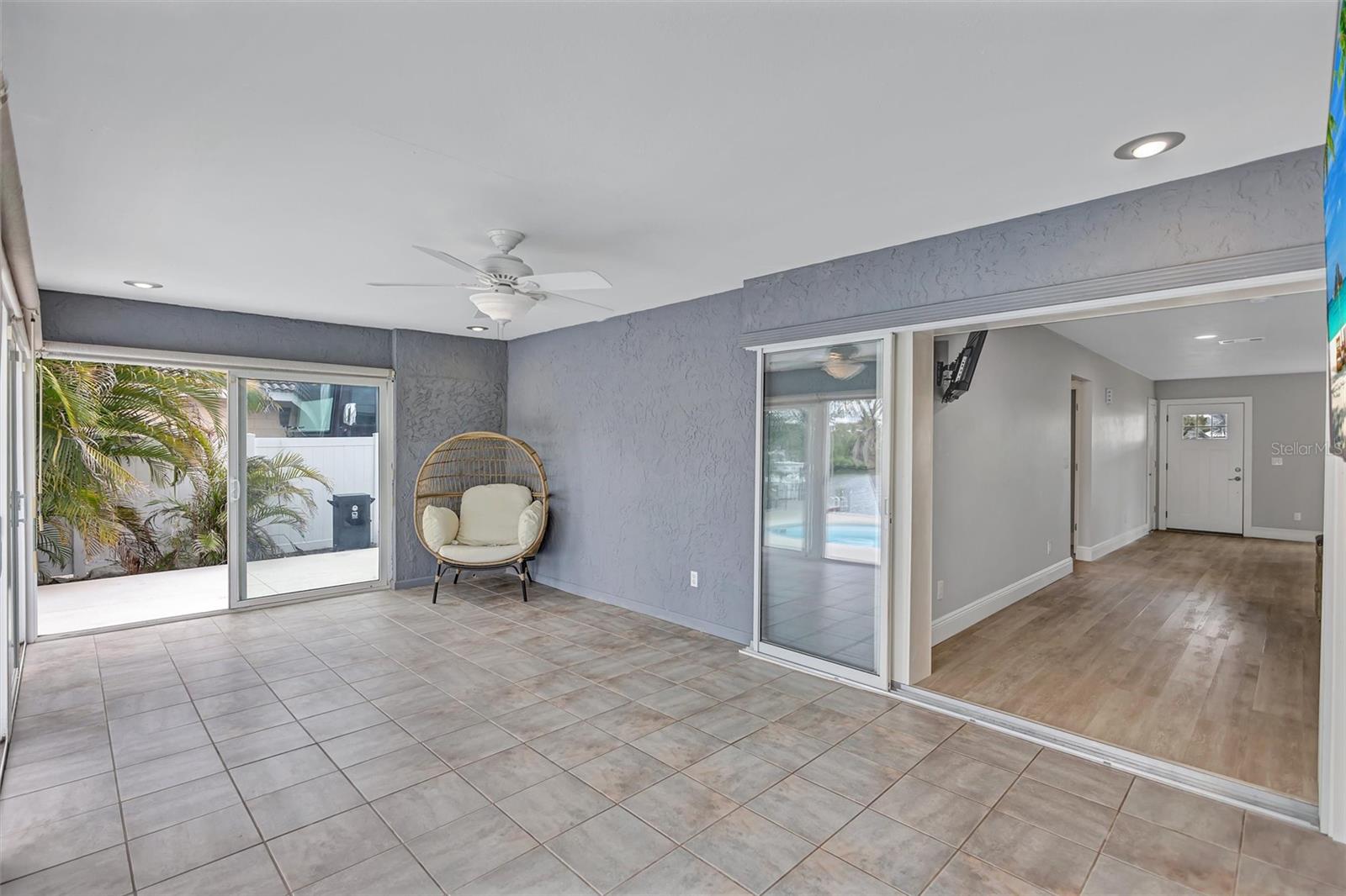 4417 TROUT DR SE, ST PETERSBURG, FL, 33705