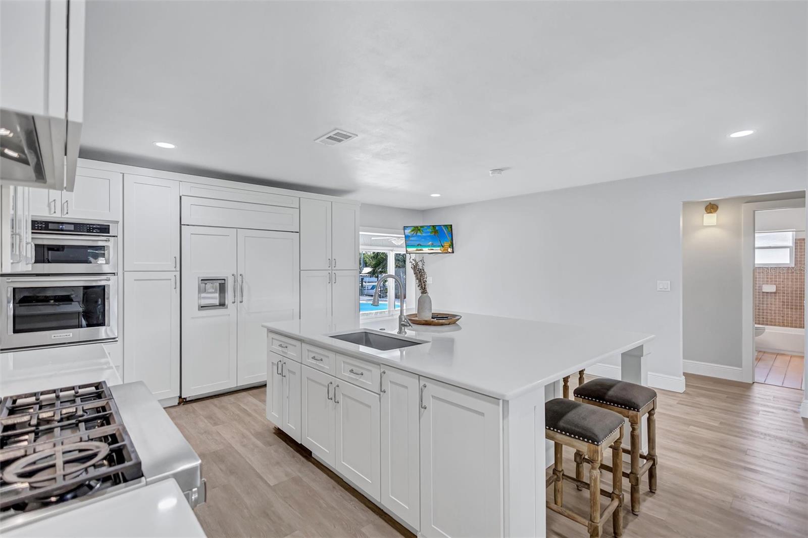 4417 TROUT DR SE, ST PETERSBURG, FL, 33705
