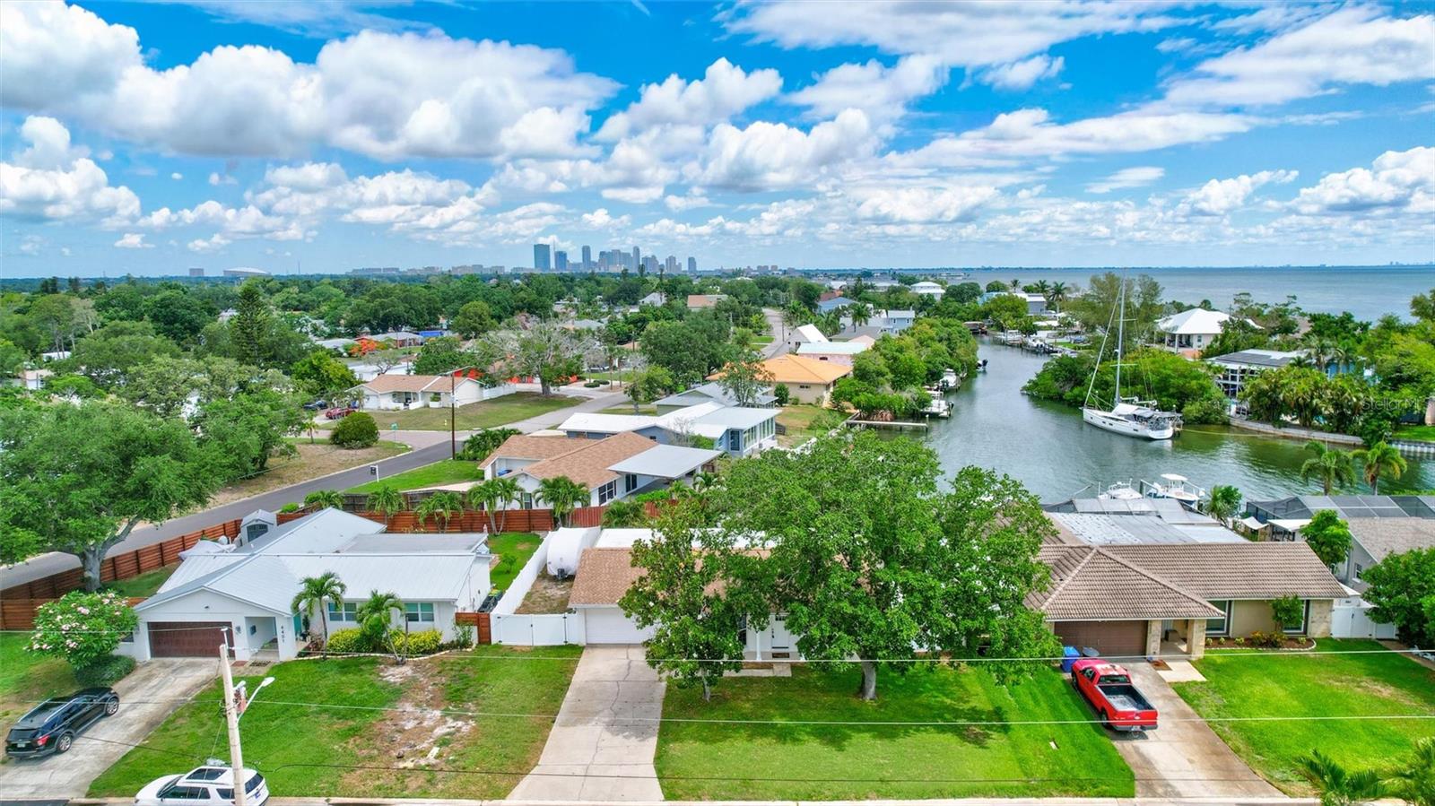 4417 TROUT DR SE, ST PETERSBURG, FL, 33705