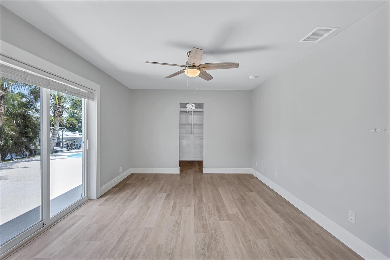 4417 TROUT DR SE, ST PETERSBURG, FL, 33705