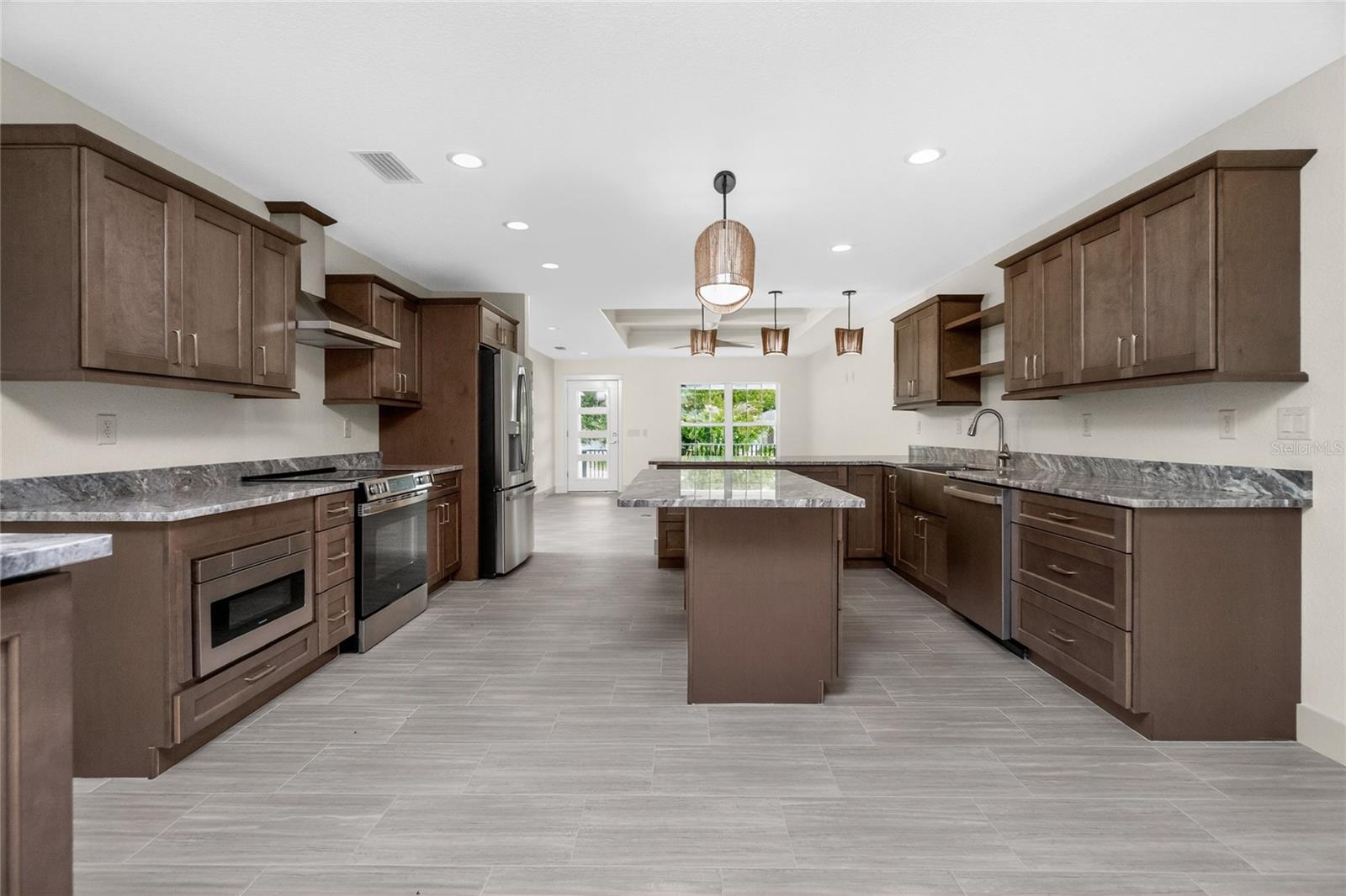 323 BOCA GRANDE BLVD, PUNTA GORDA, FL, 33950