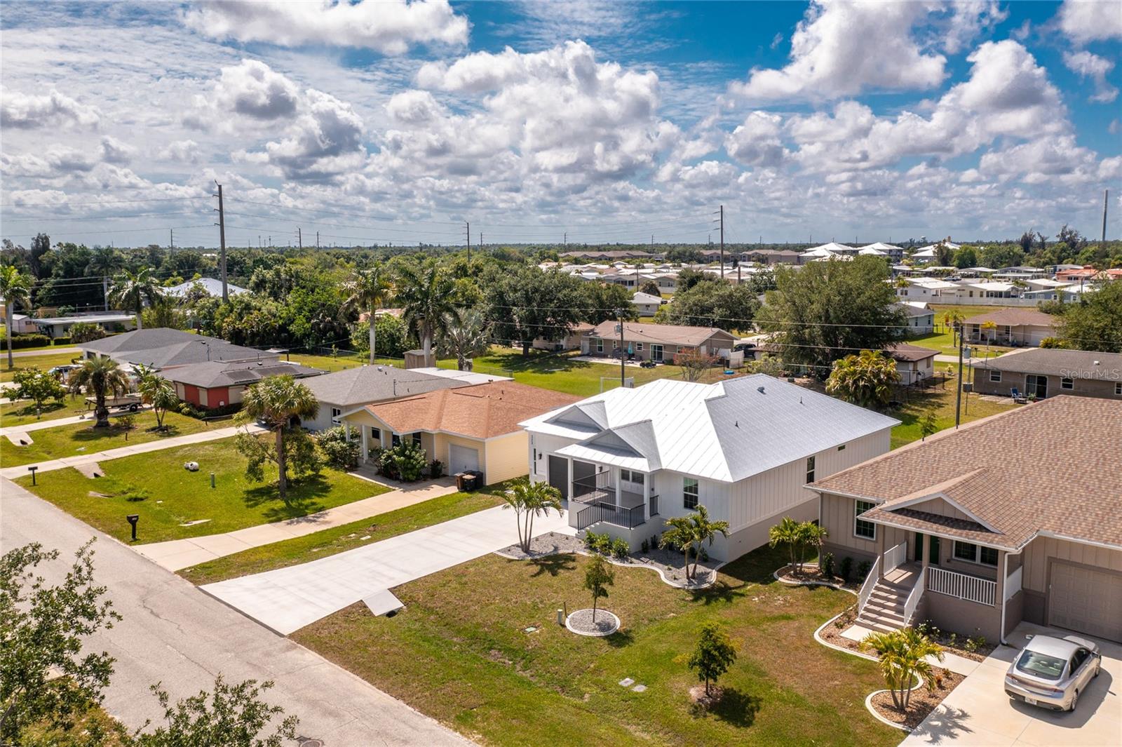 323 BOCA GRANDE BLVD, PUNTA GORDA, FL, 33950