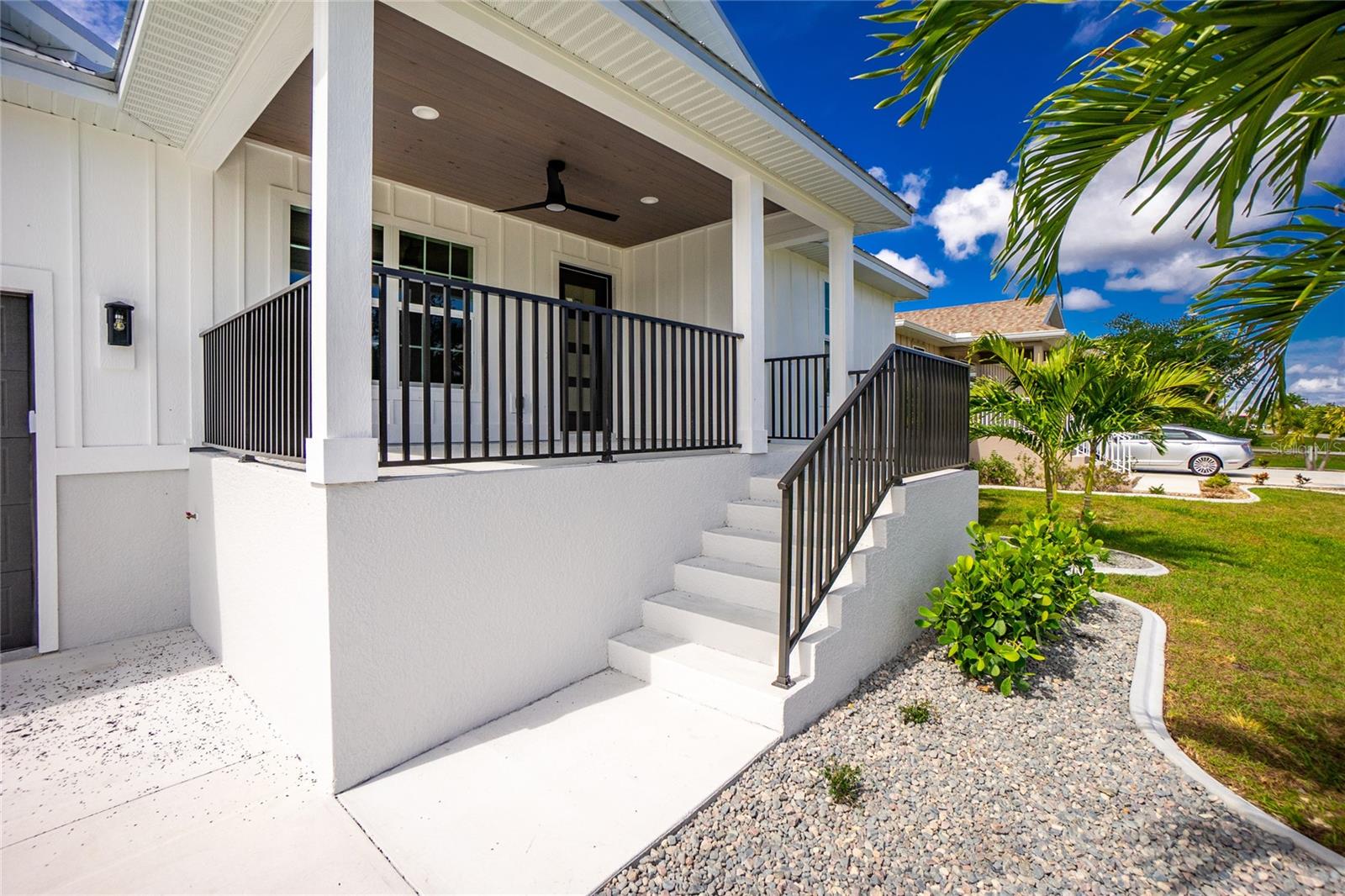 323 BOCA GRANDE BLVD, PUNTA GORDA, FL, 33950