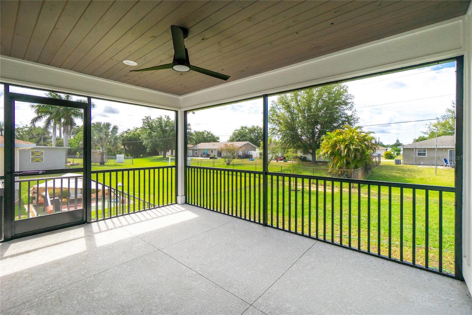 323 BOCA GRANDE BLVD, PUNTA GORDA, FL, 33950