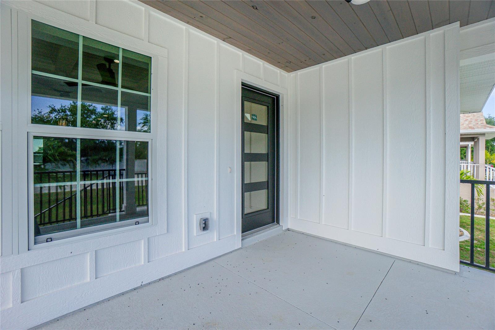 323 BOCA GRANDE BLVD, PUNTA GORDA, FL, 33950