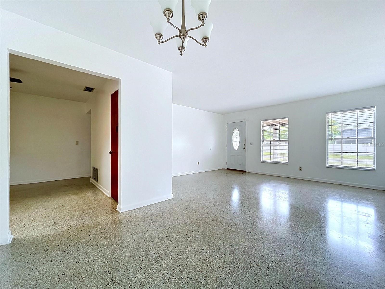 7706 W ELM ST, TAMPA, FL, 33615