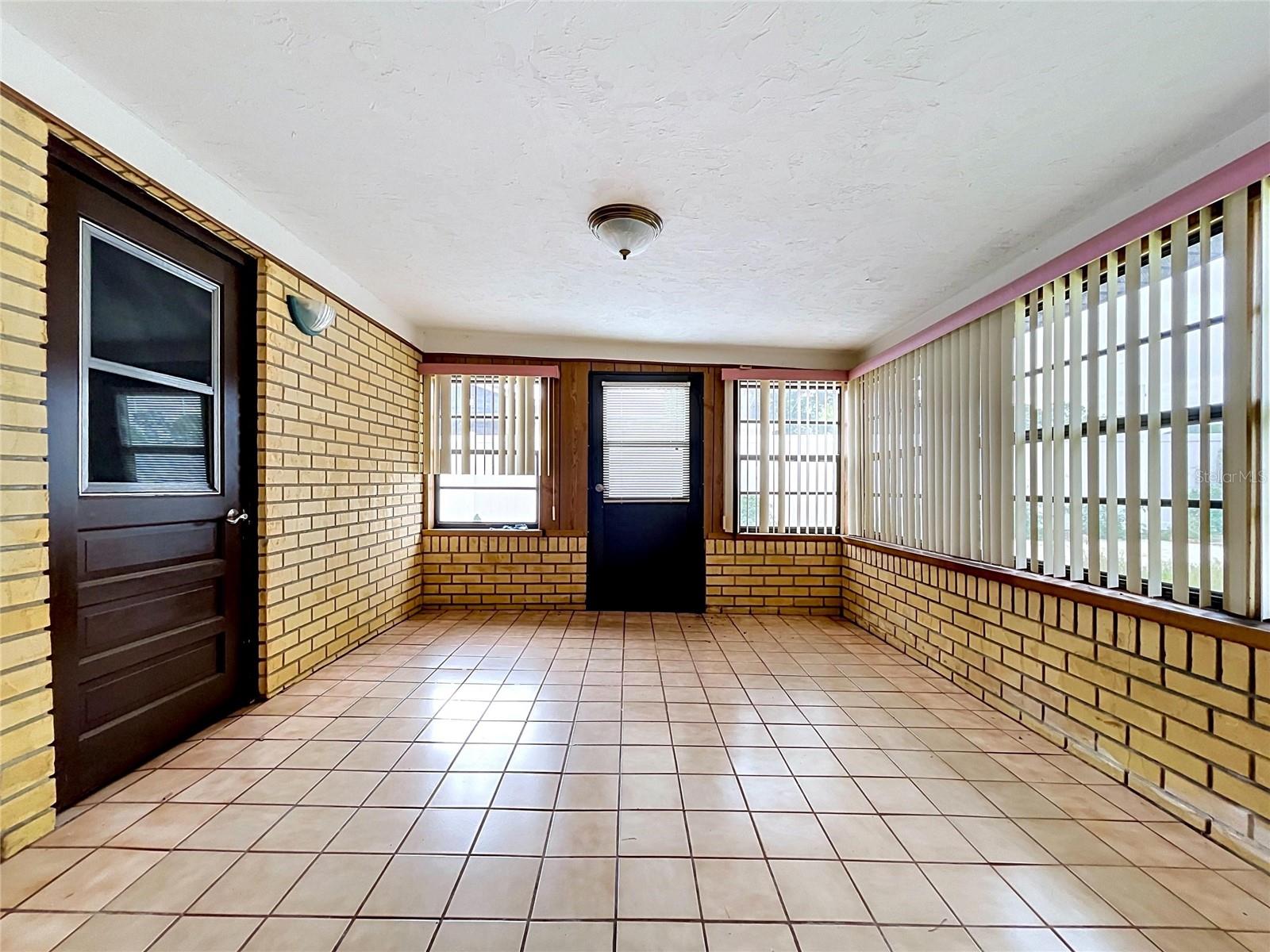 7706 W ELM ST, TAMPA, FL, 33615