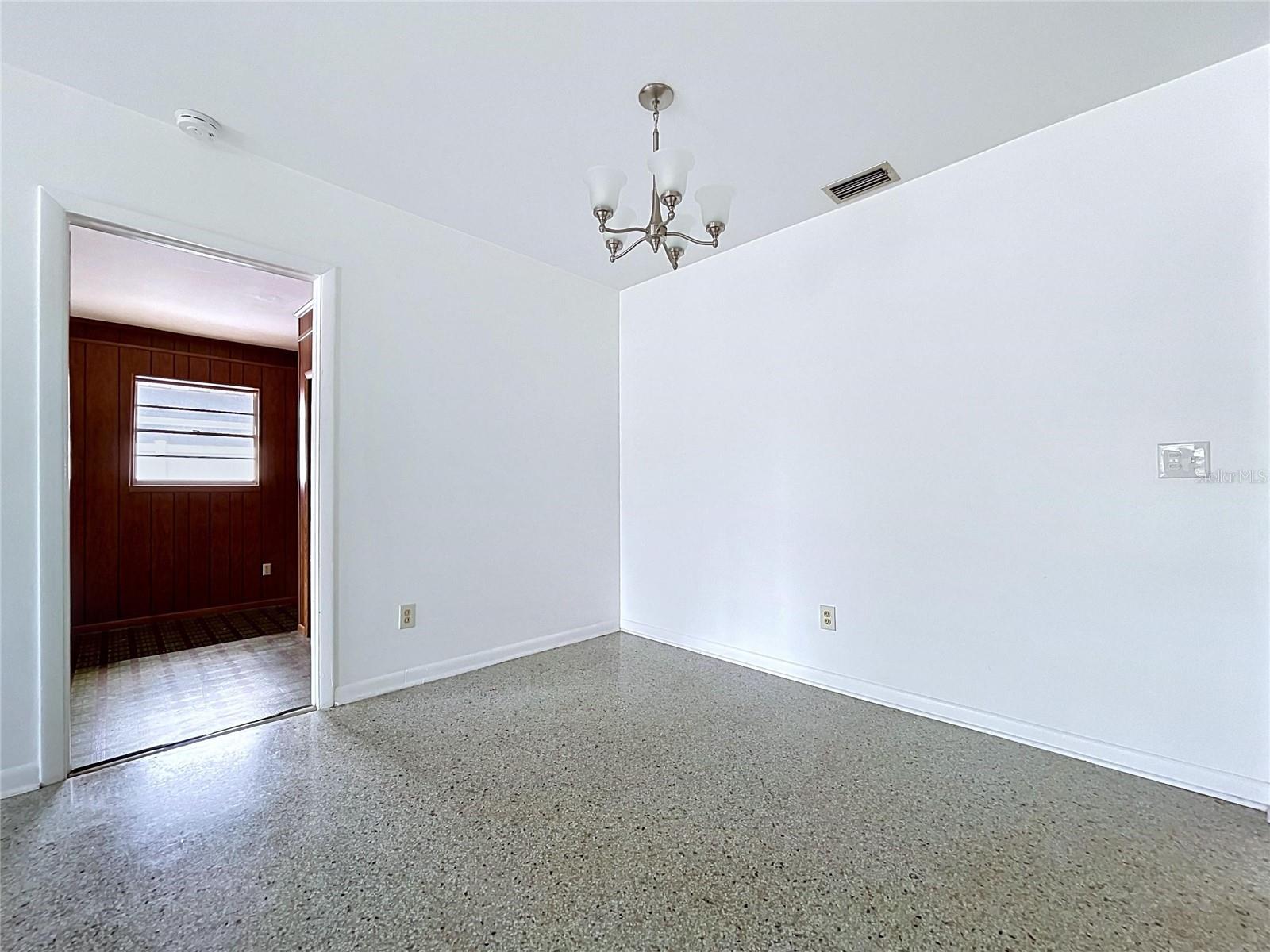 7706 W ELM ST, TAMPA, FL, 33615