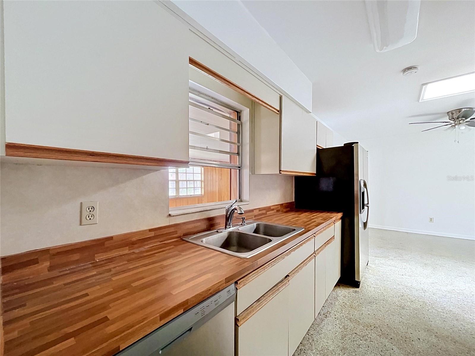 7706 W ELM ST, TAMPA, FL, 33615