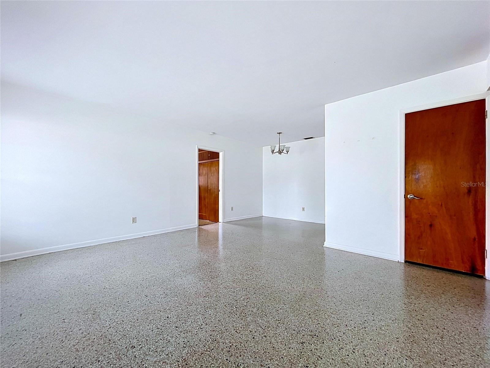 7706 W ELM ST, TAMPA, FL, 33615