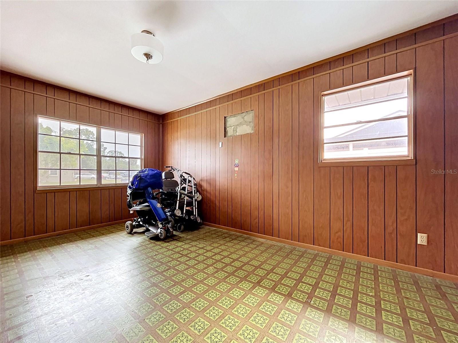 7706 W ELM ST, TAMPA, FL, 33615