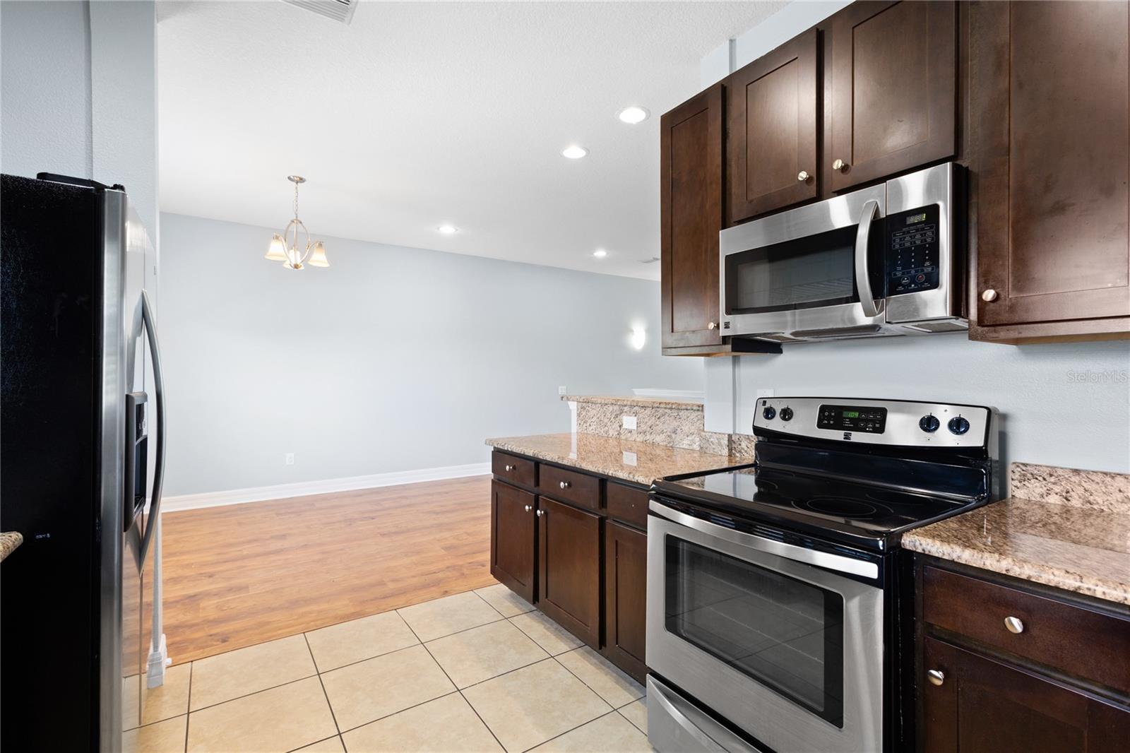 3633 BAY HEIGHTS WAY, TAMPA, FL, 33611