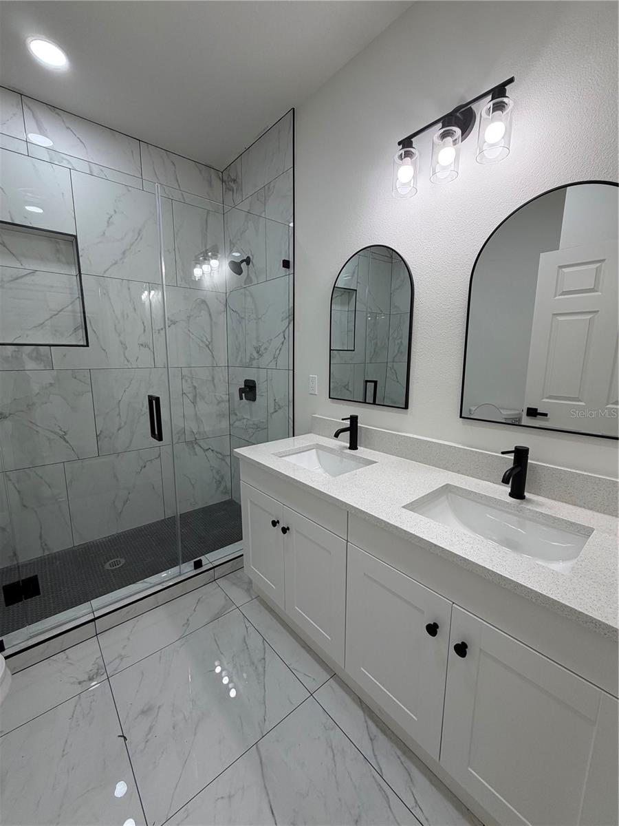 7152 PALM AVE, LEESBURG, FL, 34788