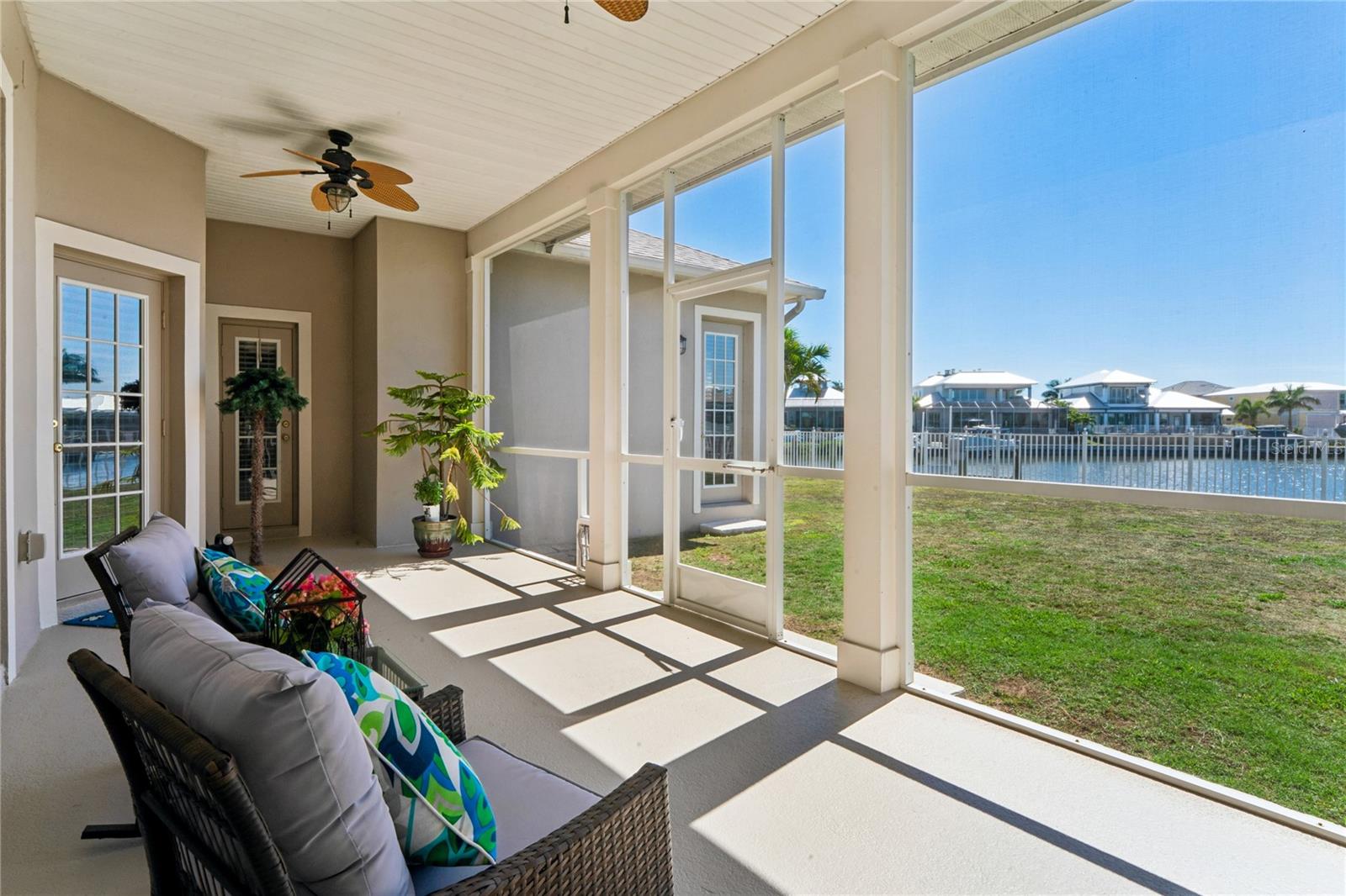 5714 SEA TROUT PL, APOLLO BEACH, FL, 33572