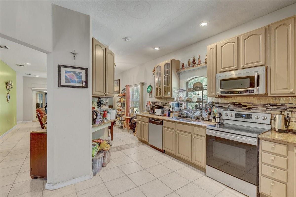 4954 EWELL RD, LAKELAND, FL, 33811