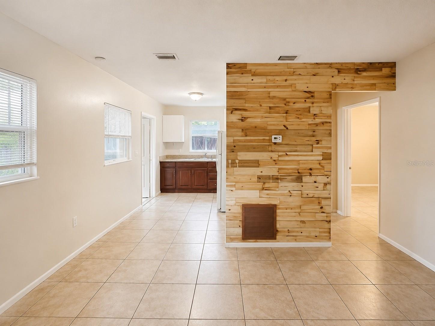 5411 70TH LN N, ST PETERSBURG, FL, 33709
