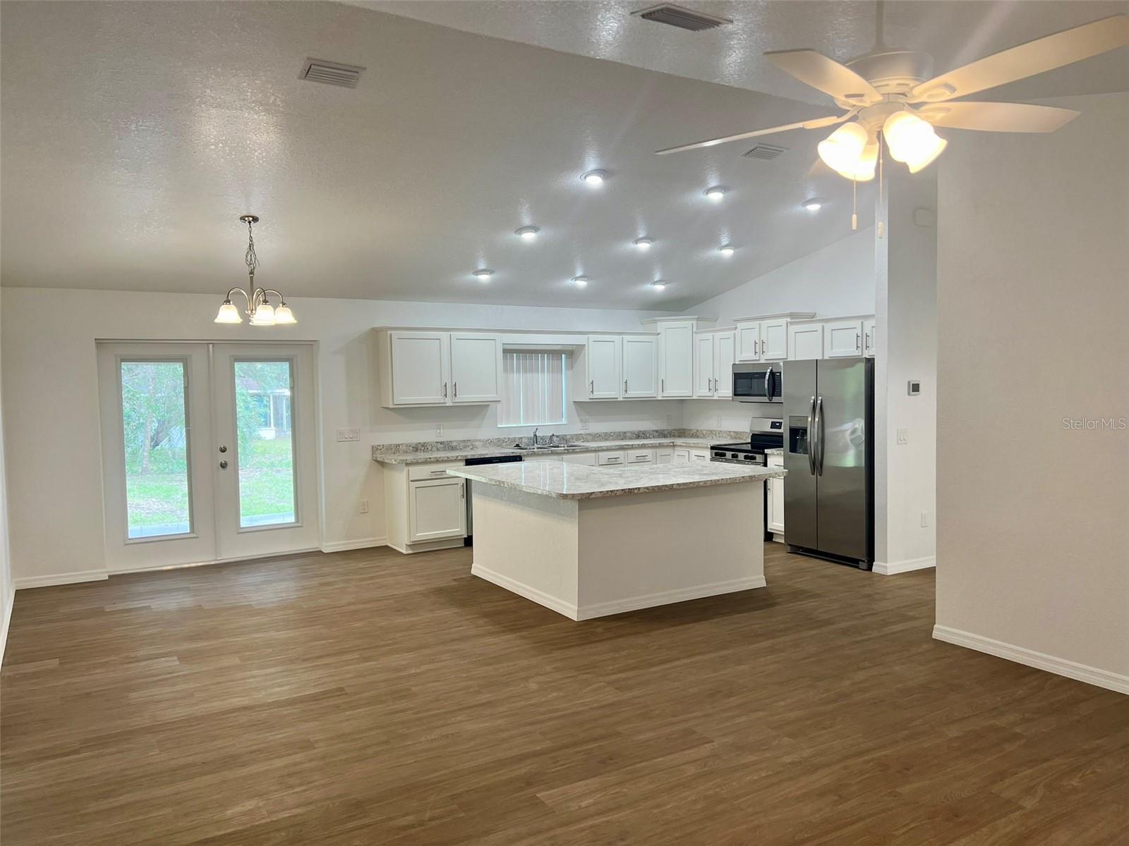 8640 SE 157 PL, SUMMERFIELD, FL, 34491