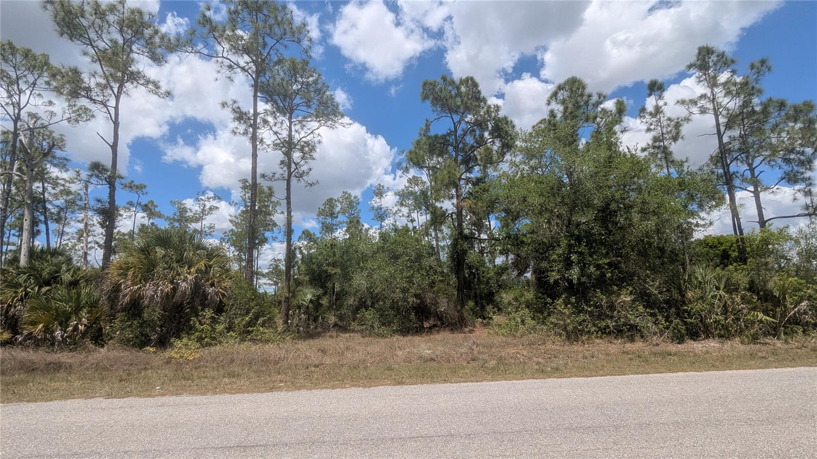 2105 E 9 ST, LEHIGH ACRES, FL, 33936