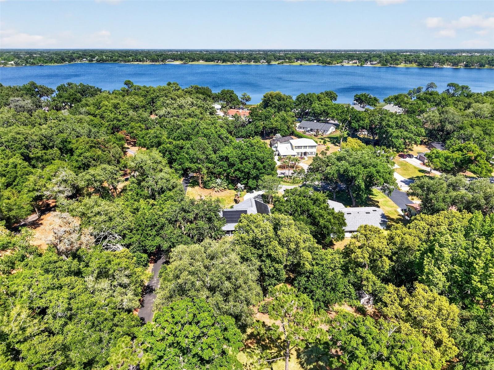 1200 MARSHALL CT, EUSTIS, FL, 32726