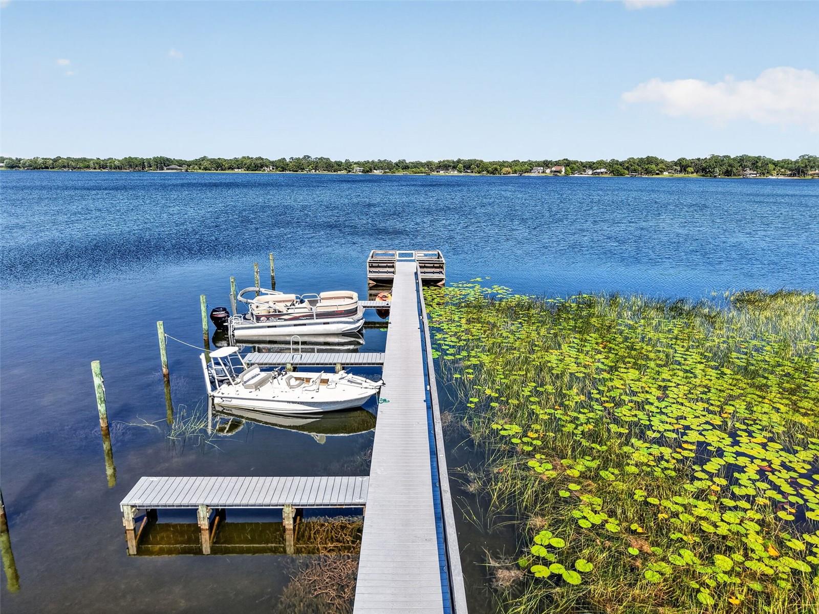 1200 MARSHALL CT, EUSTIS, FL, 32726