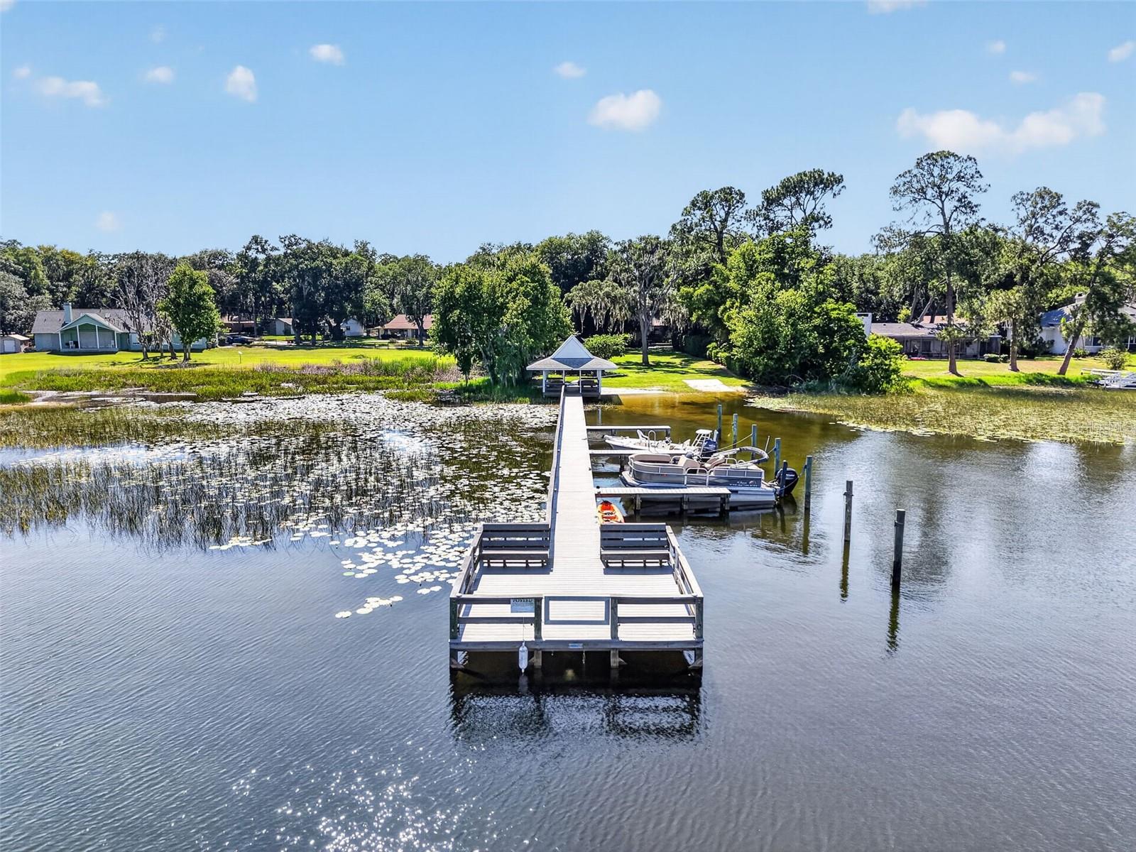 1200 MARSHALL CT, EUSTIS, FL, 32726