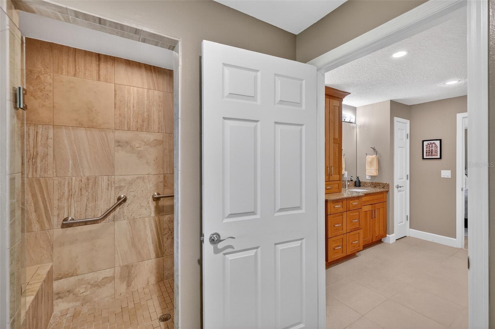 1200 MARSHALL CT, EUSTIS, FL, 32726