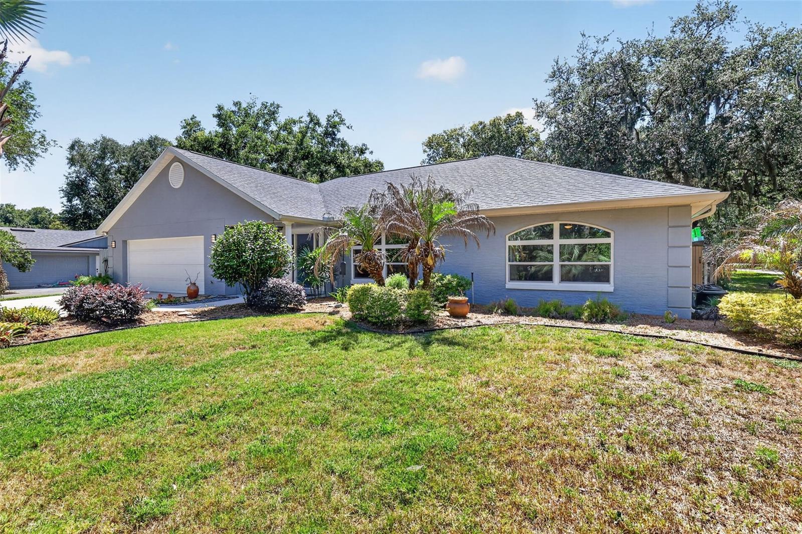 1200 MARSHALL CT, EUSTIS, FL, 32726
