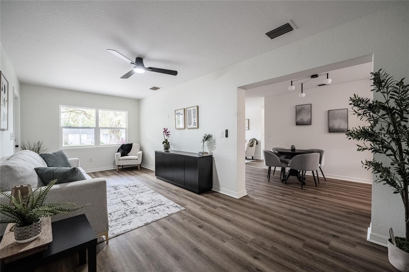1634 S WARREN AVE, LAKELAND, FL, 33803