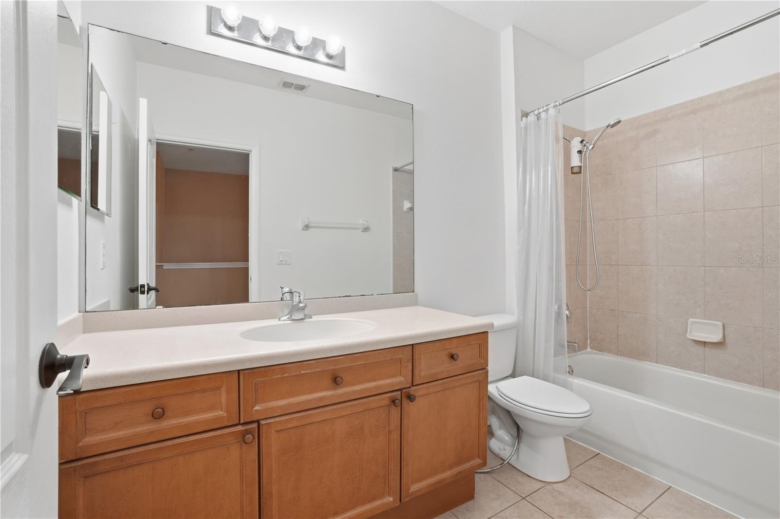3028 CAPRI ISLE WAY, ORLANDO, FL, 32835