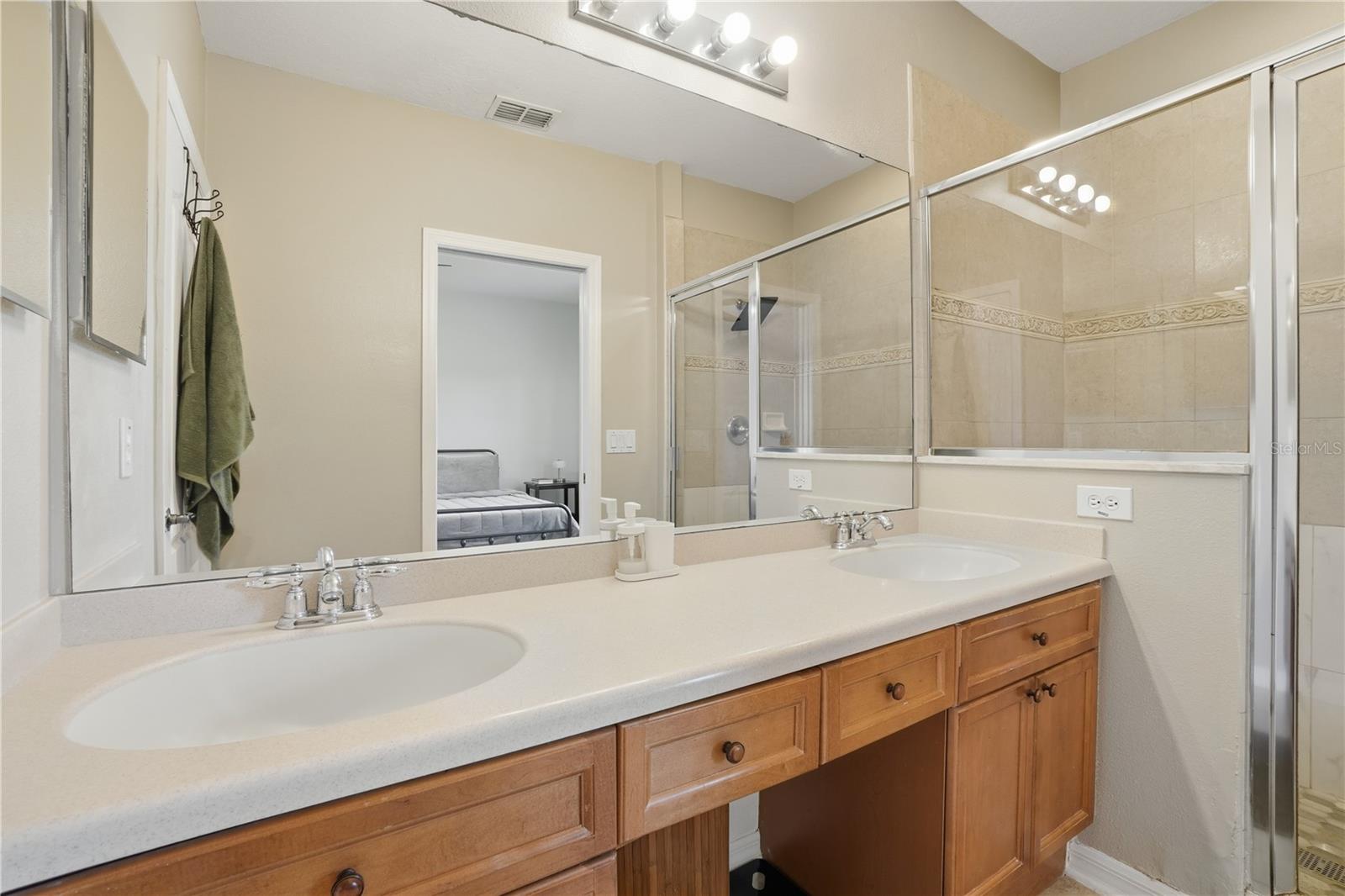 3028 CAPRI ISLE WAY, ORLANDO, FL, 32835