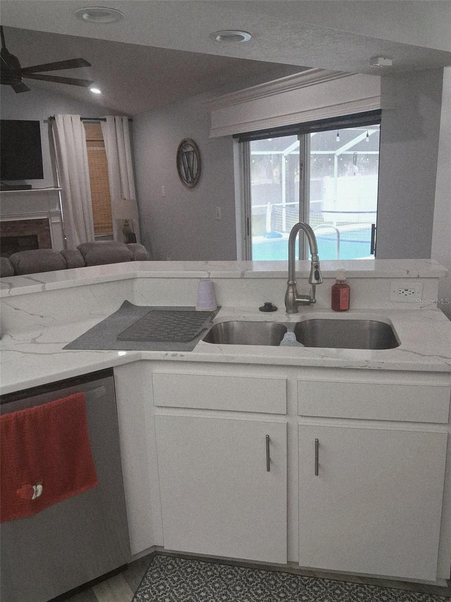 ISLAND WALK EAST, LAKELAND, FL, 33812