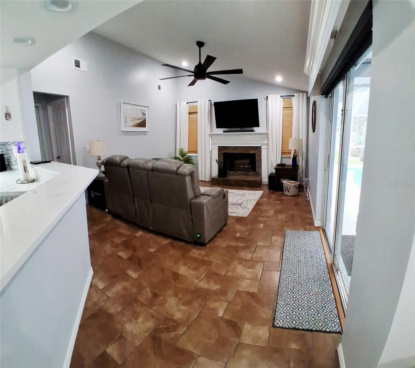 ISLAND WALK EAST, LAKELAND, FL, 33812