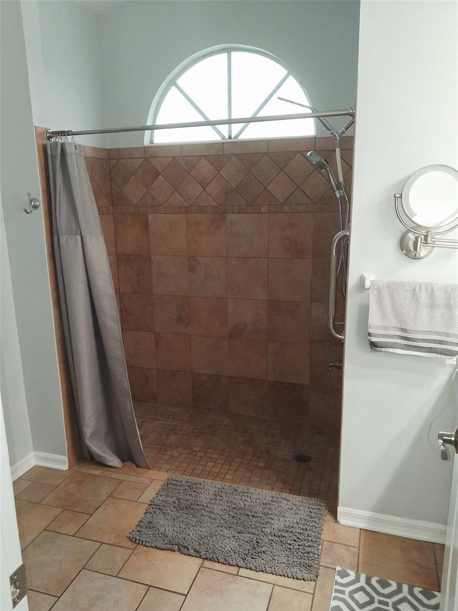 ISLAND WALK EAST, LAKELAND, FL, 33812
