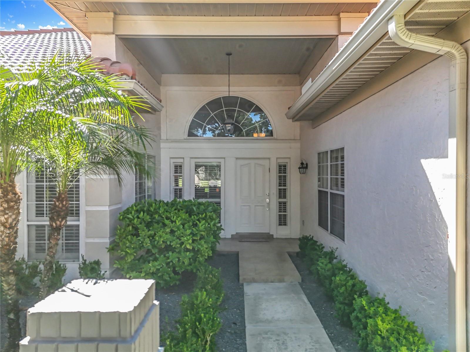 2470 SWEETWATER COUNTRY CLUB DR, APOPKA, FL, 32712