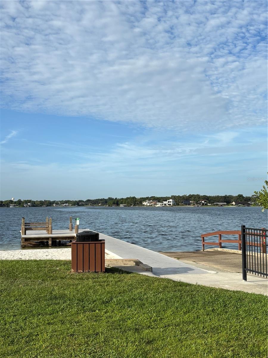 2470 SWEETWATER COUNTRY CLUB DR, APOPKA, FL, 32712