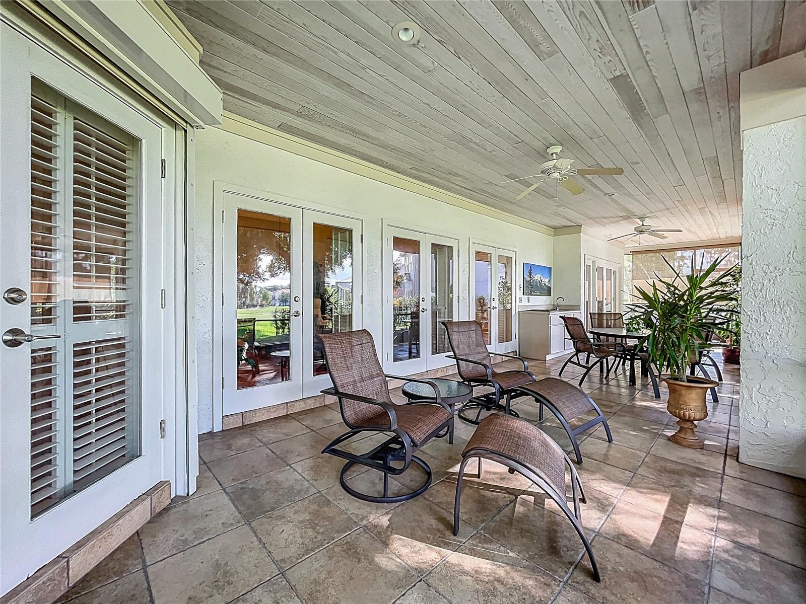 2470 SWEETWATER COUNTRY CLUB DR, APOPKA, FL, 32712