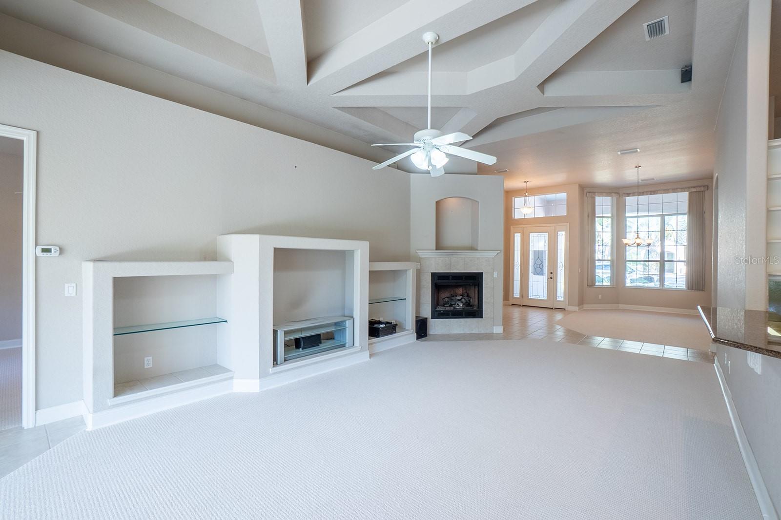 34 SOUTHLAKE DR, PALM COAST, FL, 32137