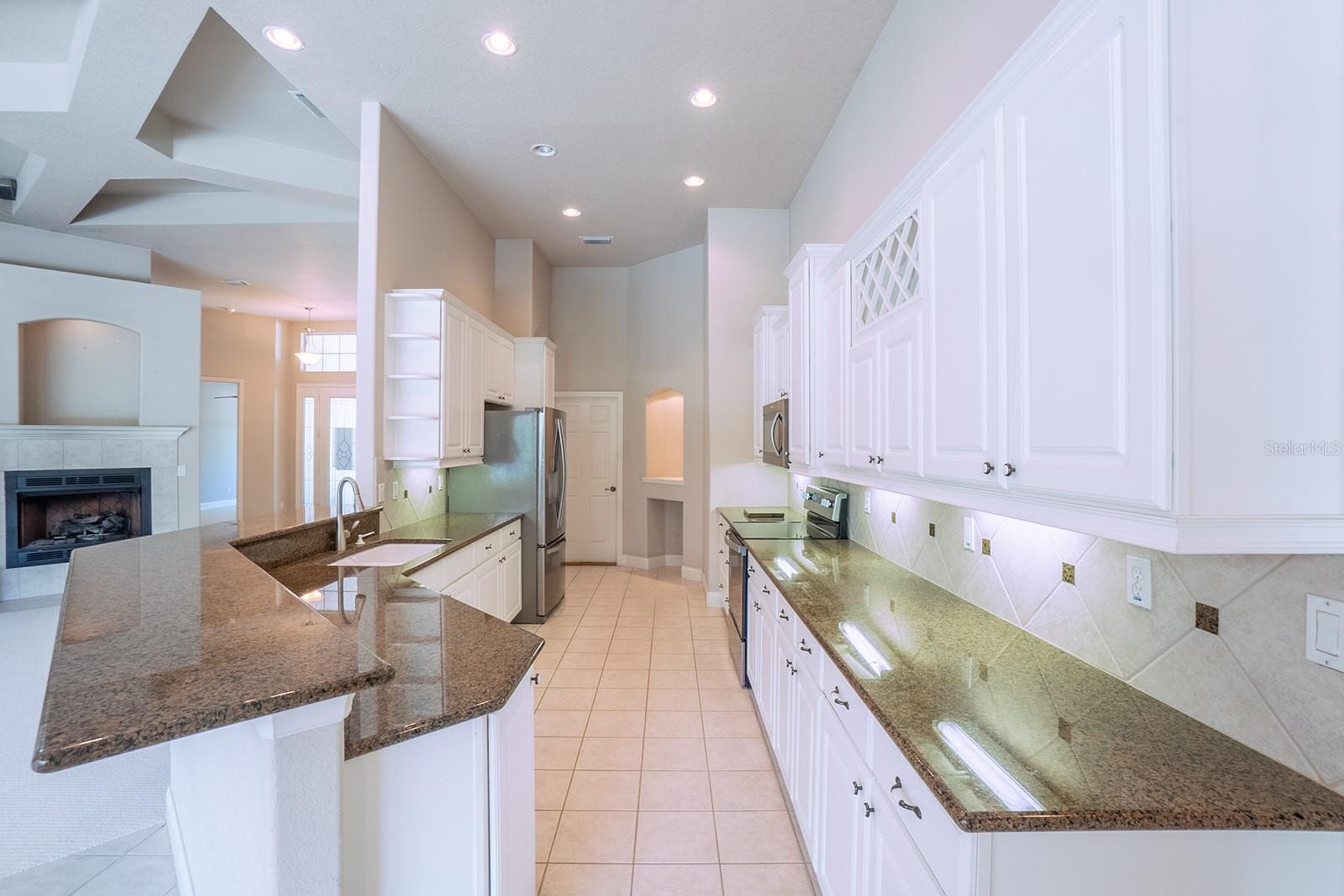 34 SOUTHLAKE DR, PALM COAST, FL, 32137