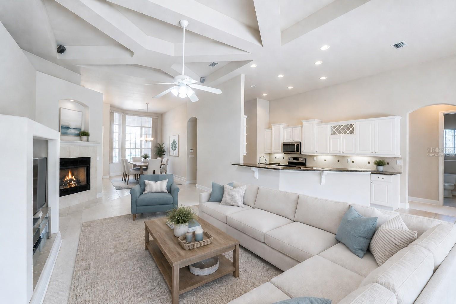 34 SOUTHLAKE DR, PALM COAST, FL, 32137