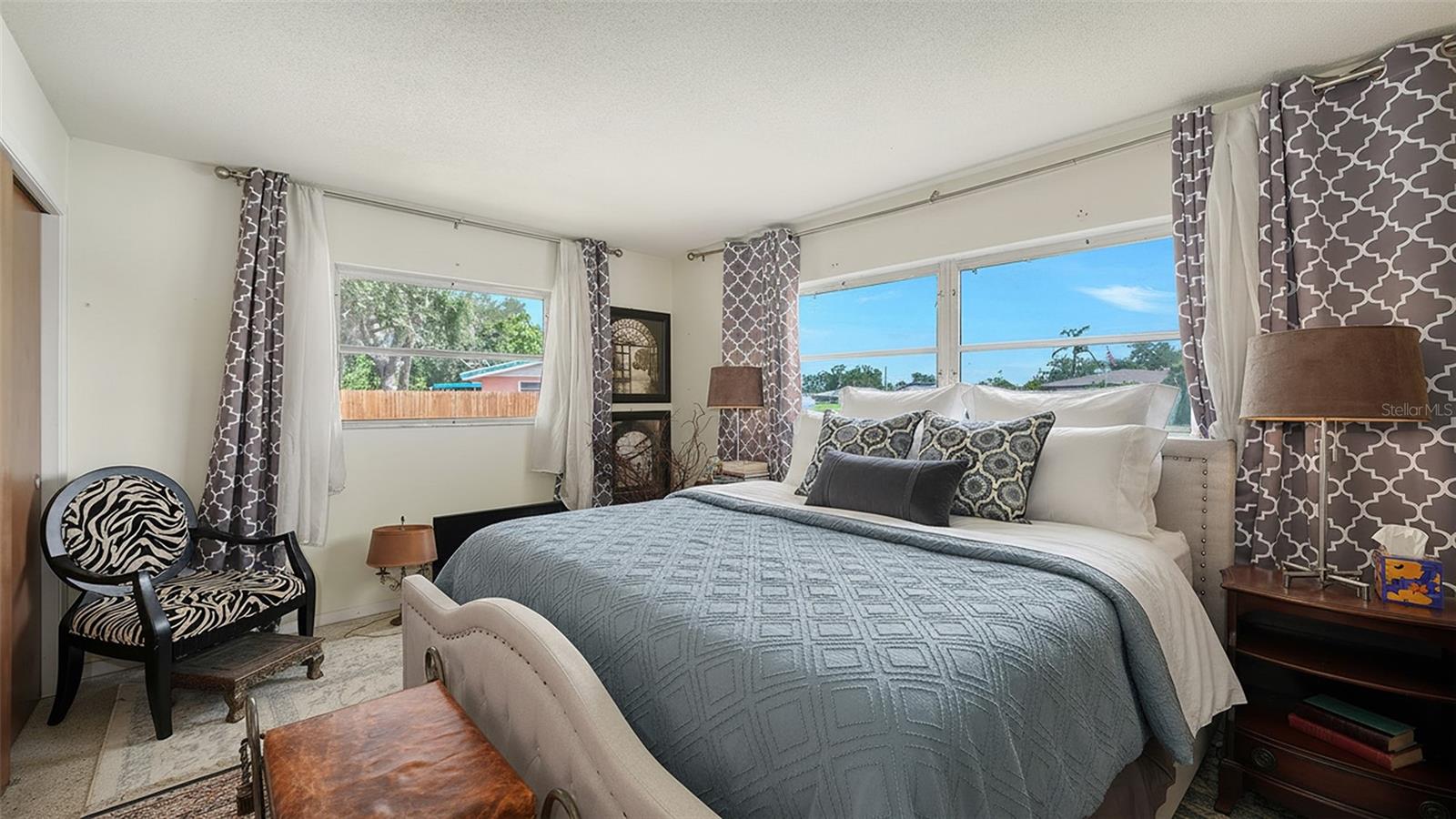 2436 BREAKWATER CIR, SARASOTA, FL, 34231