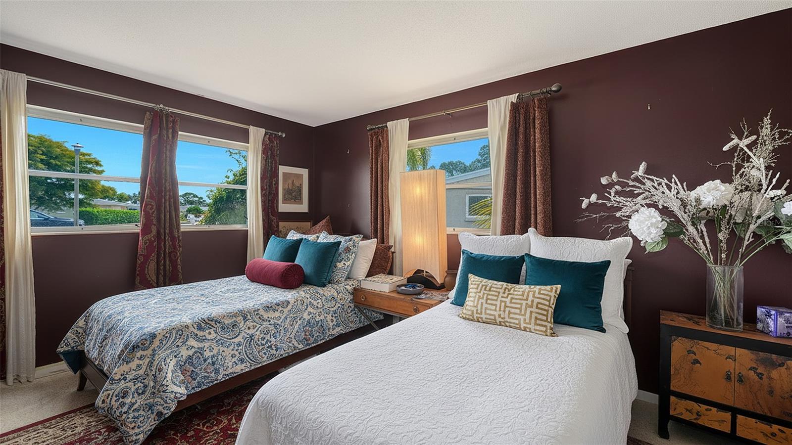 2436 BREAKWATER CIR, SARASOTA, FL, 34231