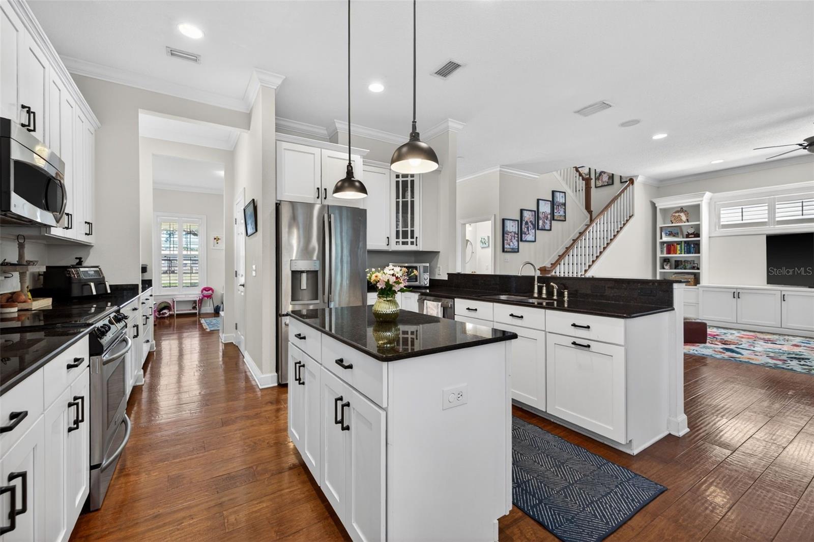 2812 W PAXTON AVE, TAMPA, FL, 33611
