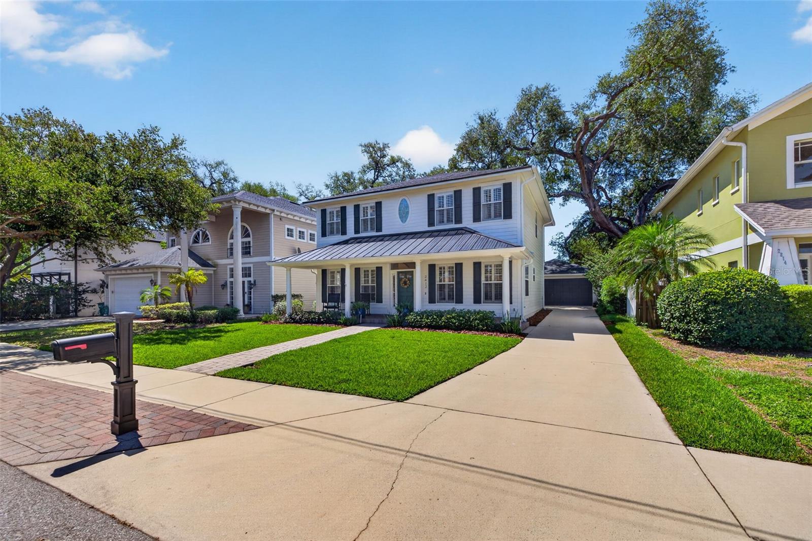 2812 W PAXTON AVE, TAMPA, FL, 33611