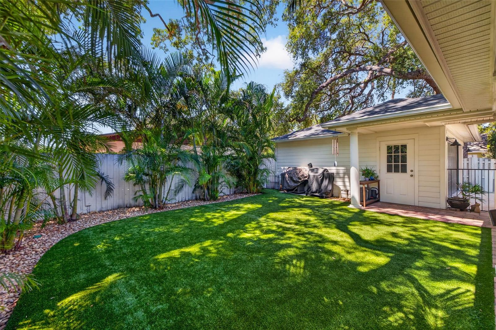 2812 W PAXTON AVE, TAMPA, FL, 33611